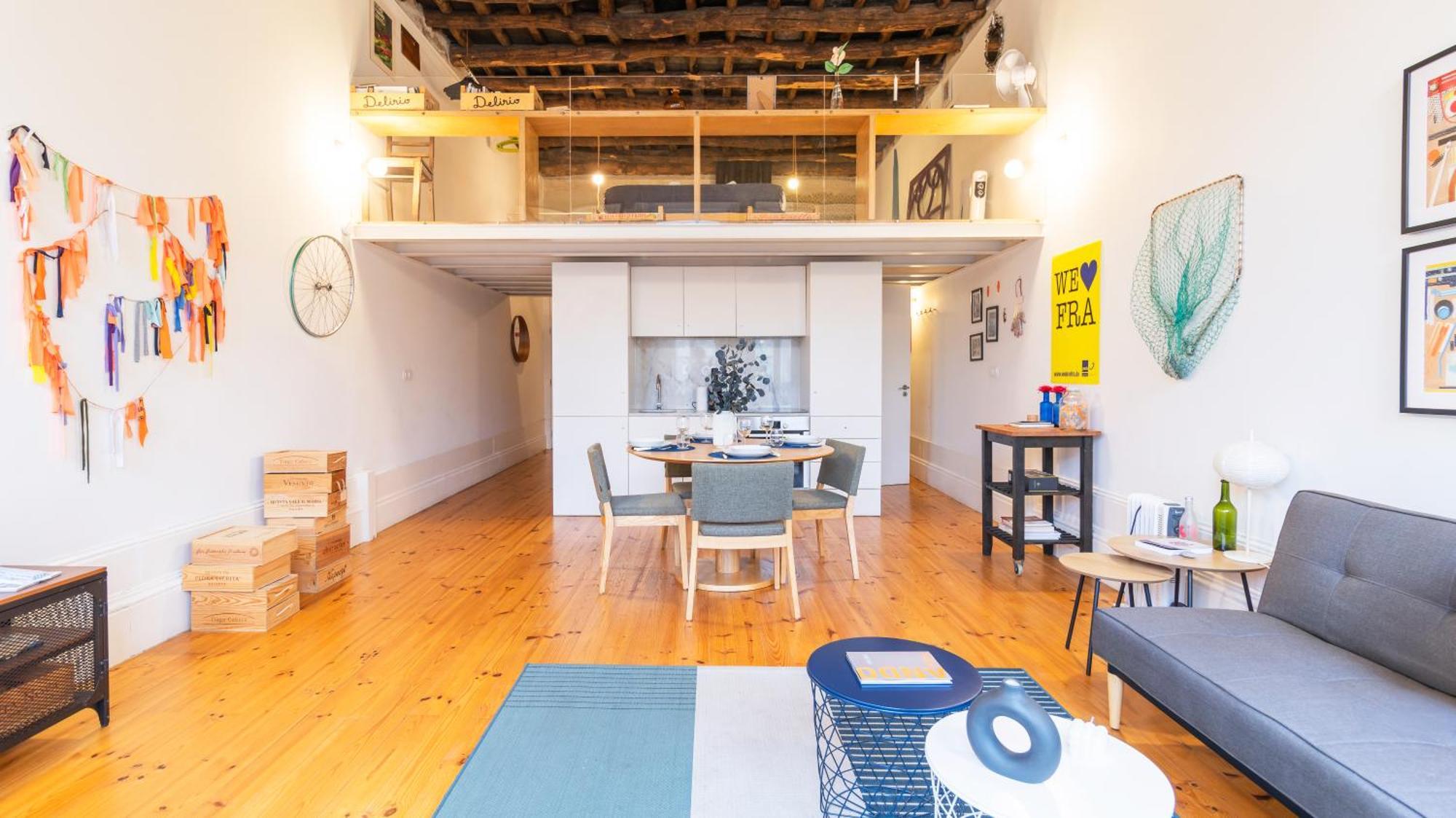 Eccentric Mouzinho Mezzanine By Lovelystay Porto Exterior foto