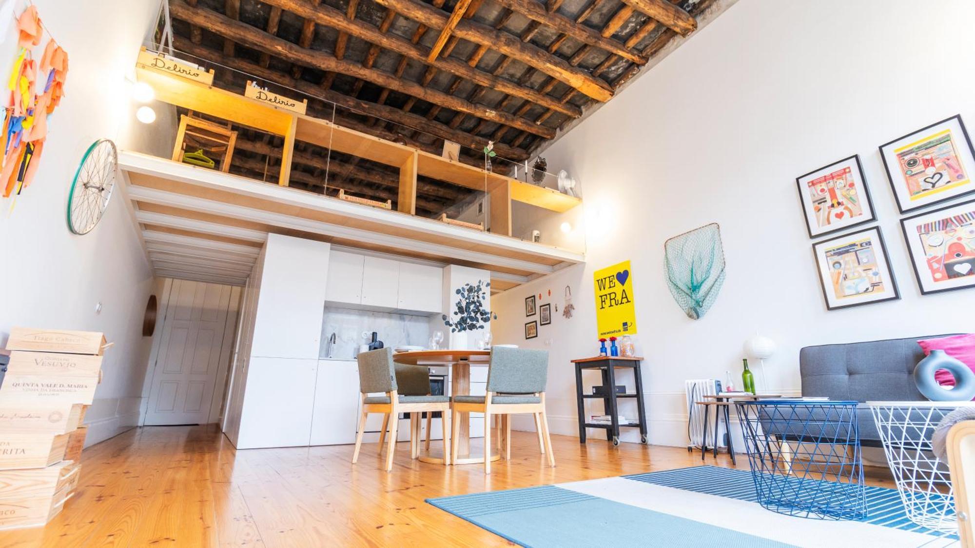 Eccentric Mouzinho Mezzanine By Lovelystay Porto Exterior foto